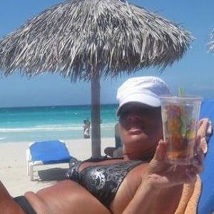 Meet your Posher, Andrea